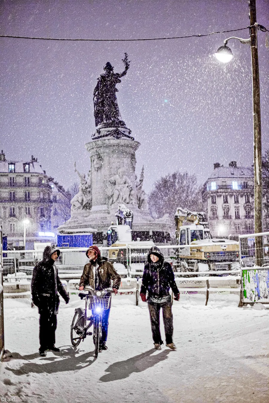 neige place republique
